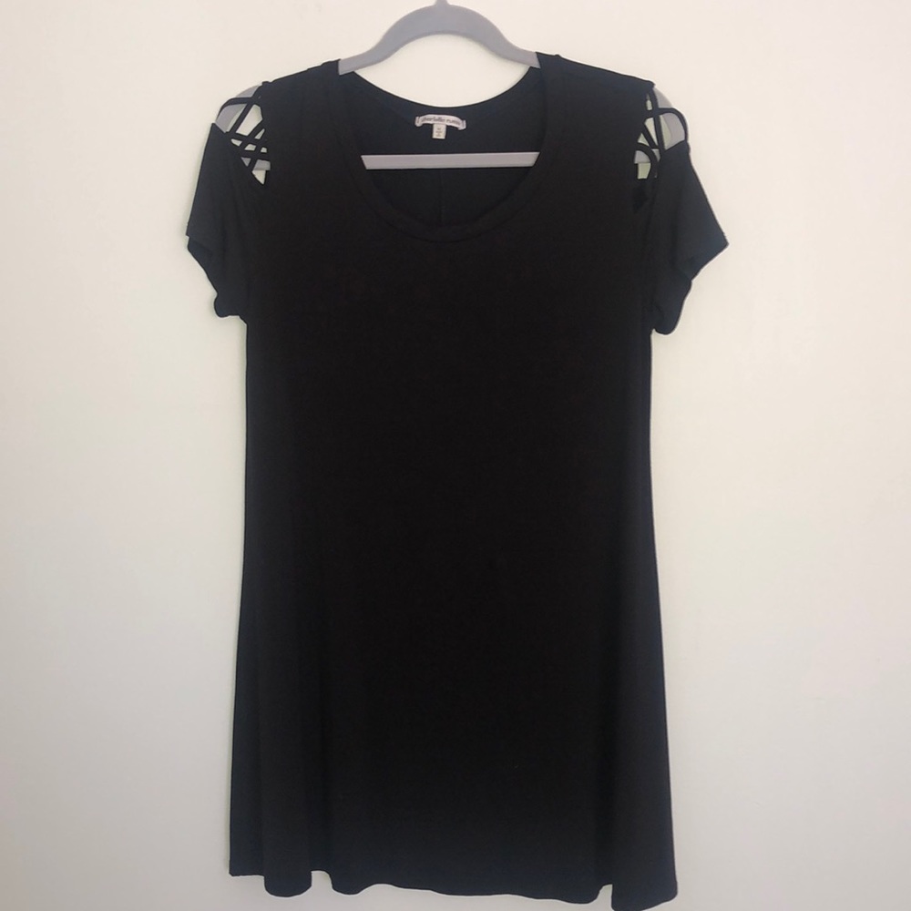 ✨Casual Black Dress with shoulder cutouts✨